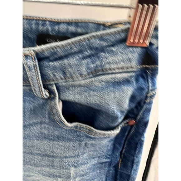 Black Label Womens Size S Small Frayed Hem Distressed Blue Denim Jean Shorts 3" - Picture 5 of 7